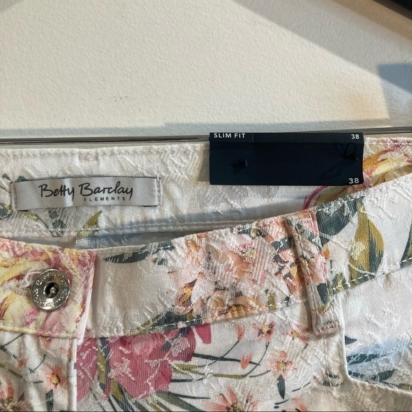 BETTY BARCLAY Sz 38 By Elements Slim Fit Mid Rise Slim Leg Pants Jeans - Picture 10 of 11